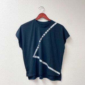 Under Armour Black Boxy Sleeveless Crew Neck Athletic Top